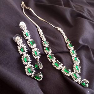 Emrald Long Necklace Wedding Set - Image 2